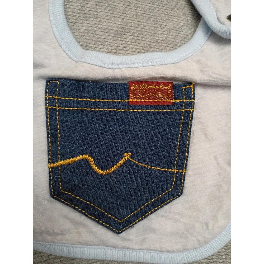 7 For All Mankind Baby Bib Light Blue Denim Pocket Snap Closure 7FBN0909